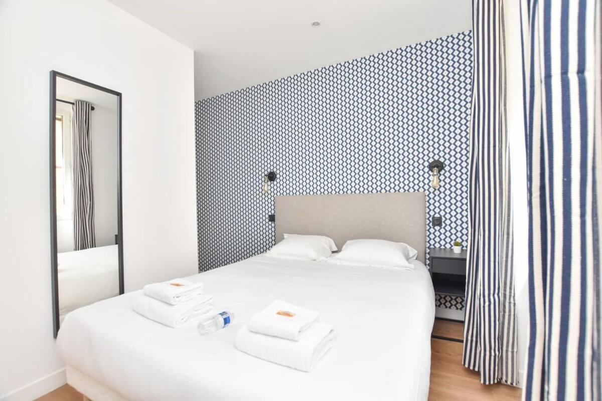 Renovated 2bd In Parc Belleville Apartamento